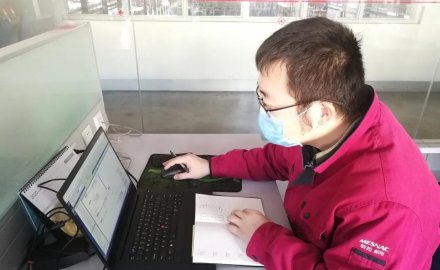 MESNAC technicians help customers solve problems remotely